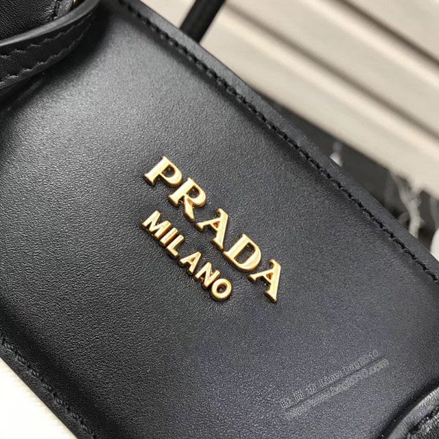 prada女包 普拉達專櫃爆款 1BA046 Prada小牛皮肩背女包 Prada手提包  pyd2331